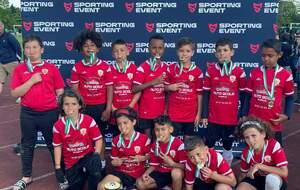 Nos U10 ont participés du 18 au 20 mai à un tournois à Maurepas et se sont fièrement qualifiés